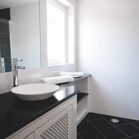 Spacious Family With Private Pool Near Casa Palmeiras * Албуфейра