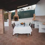빌라 Casa Palmeiras - Com Piscina, Bbq E Ar Condicionado *