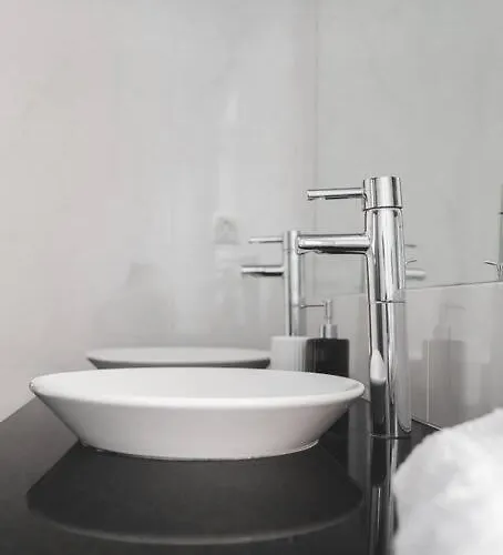 Casa Palmeiras - Com Piscina, Bbq E Ar Condicionado 알부페이라