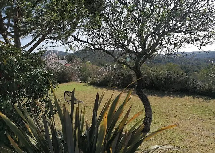 빌라 Casa Palmeiras - Com Piscina, Bbq E Ar Condicionado