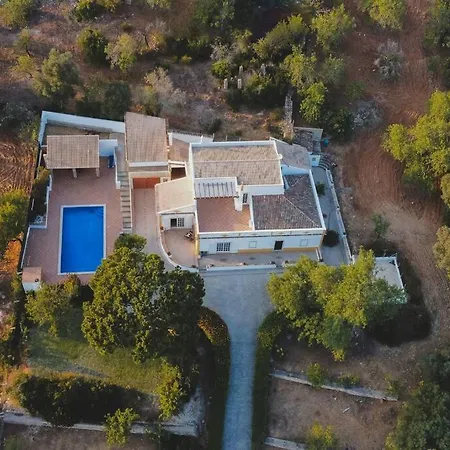 Spacious Family With Private Pool Near Casa Palmeiras Villa Albufeira