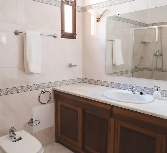 Villa Casa Palmeiras - Com Piscina, Bbq E Ar Condicionado *